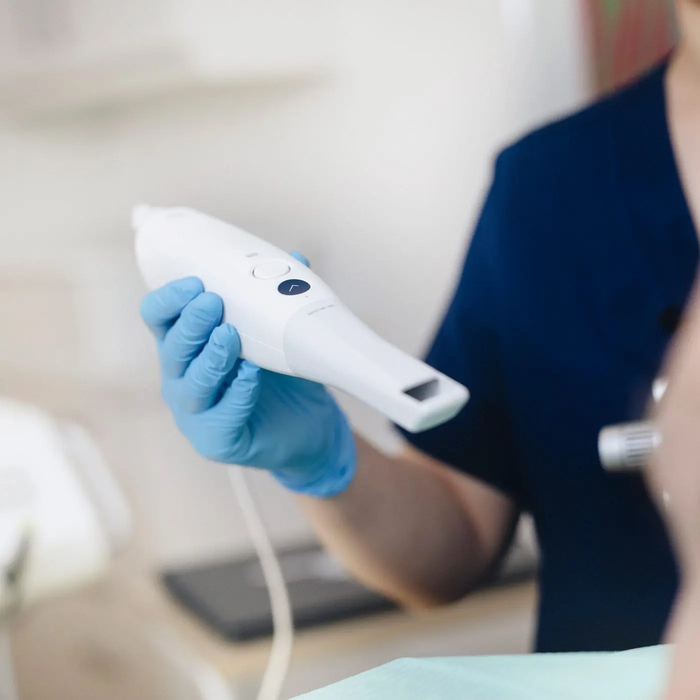 Intraoralscanner für die digitale Abformung vor einer Aligner-Behandlung